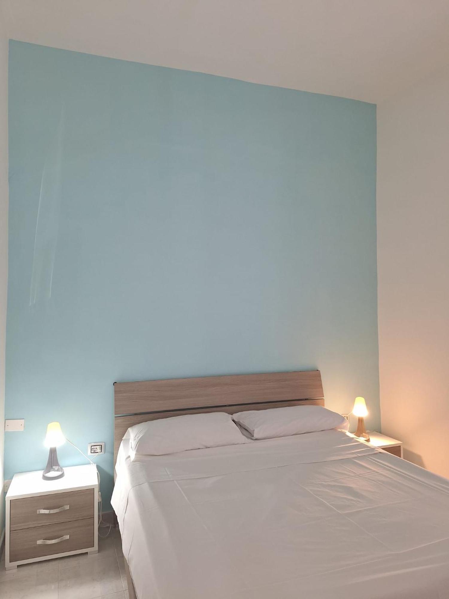 Hotel Cisterna'S House Neapol Pokój zdjęcie